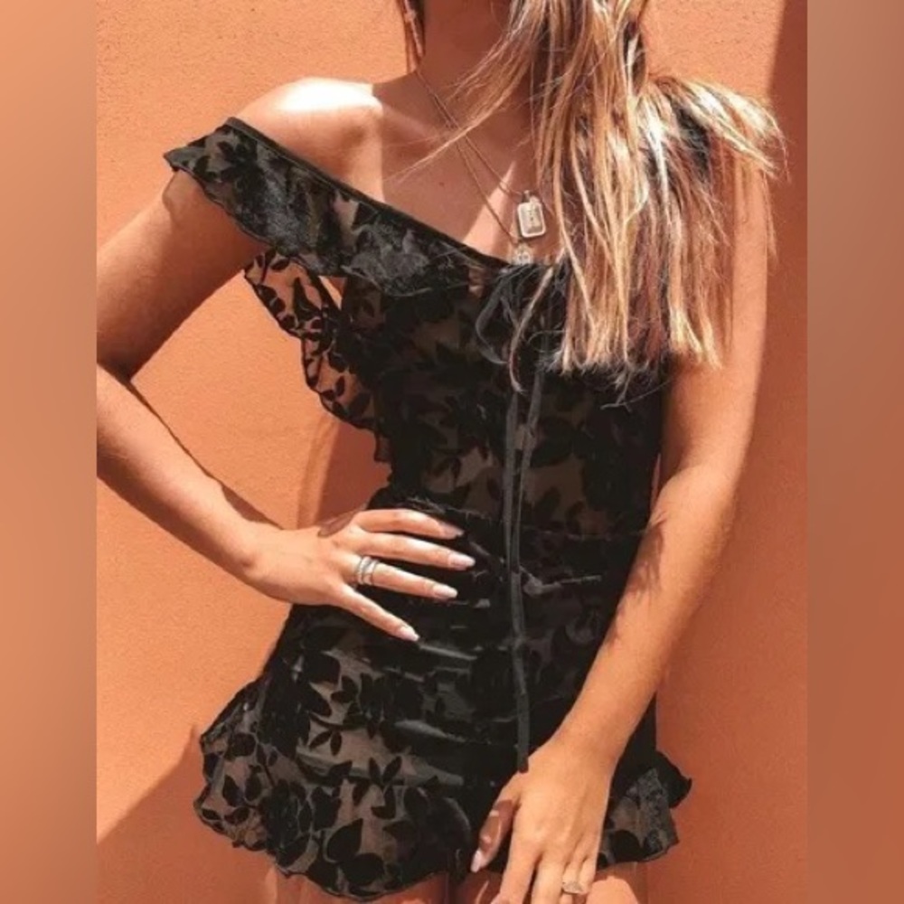 LIONESS- Her Lover’s Heart Dress